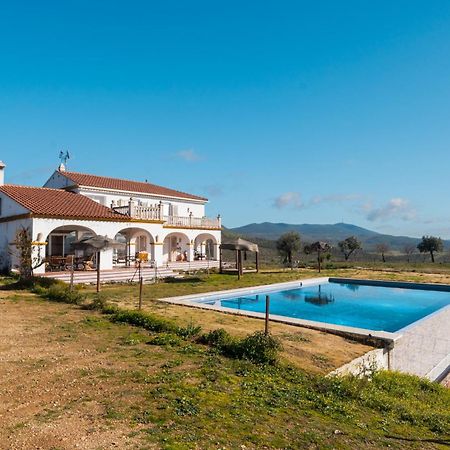 Cortijo Los Tomillares Villa Guadalcanal Exterior photo