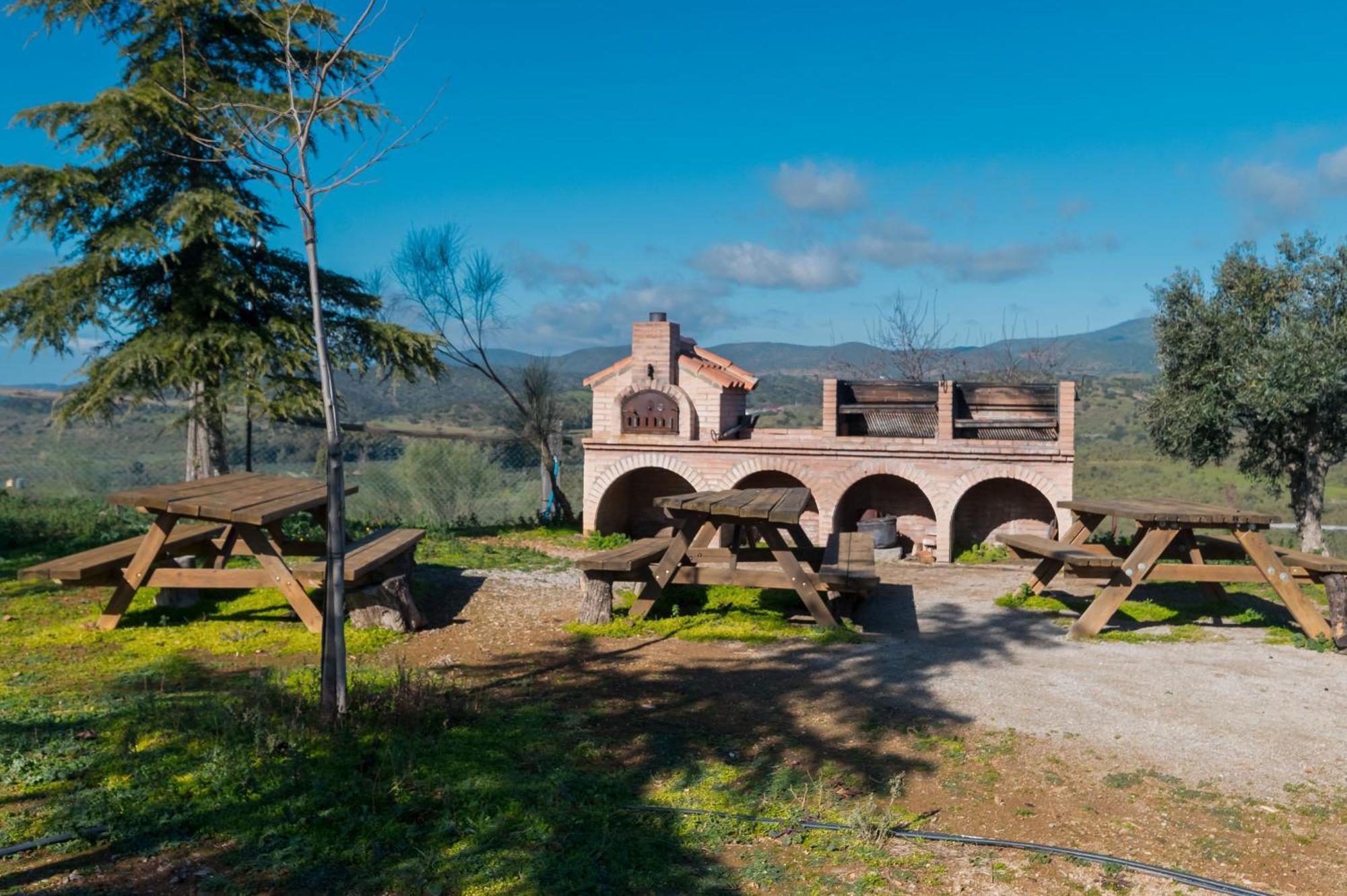 Cortijo Los Tomillares Villa Guadalcanal Exterior photo